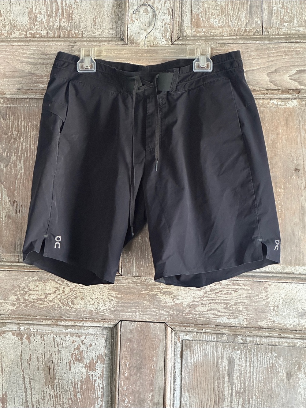 On Running Black Men's Shorts with liner and Drawstring closure